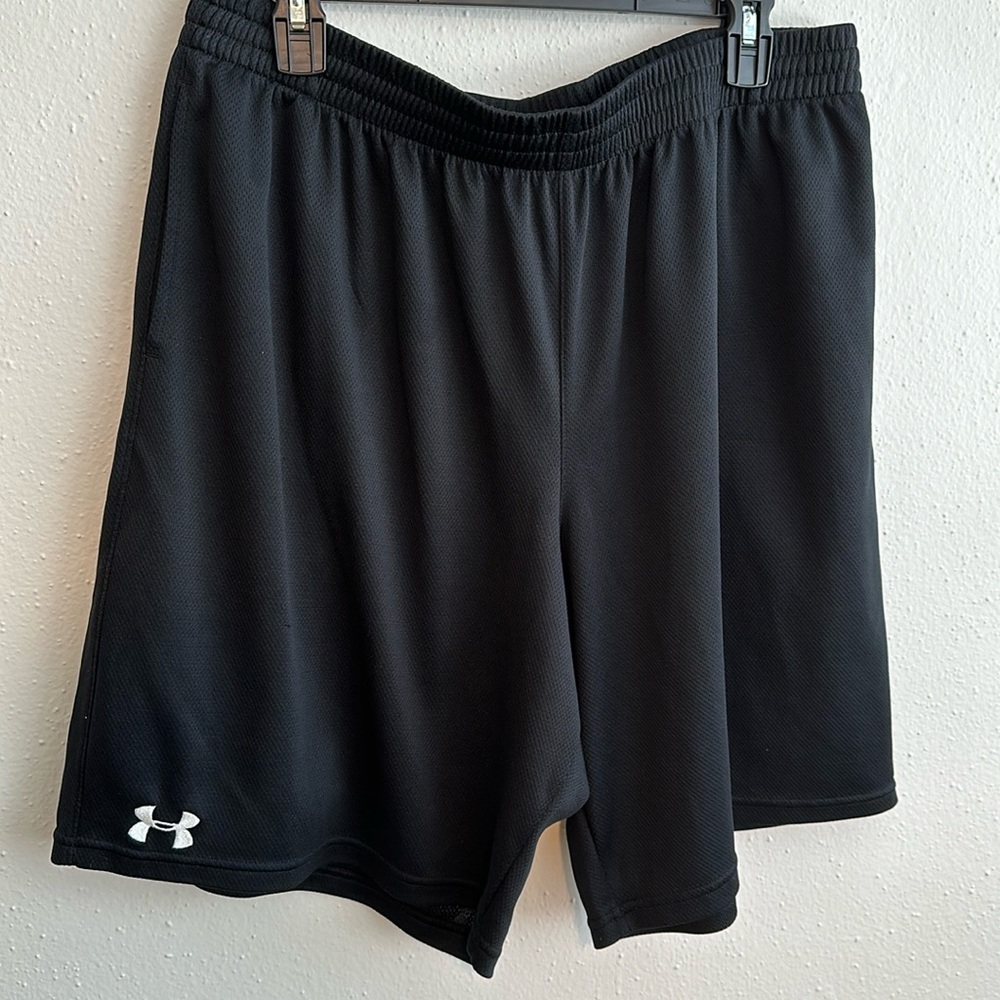 XXL Under Armour Mesh Shorts 10”